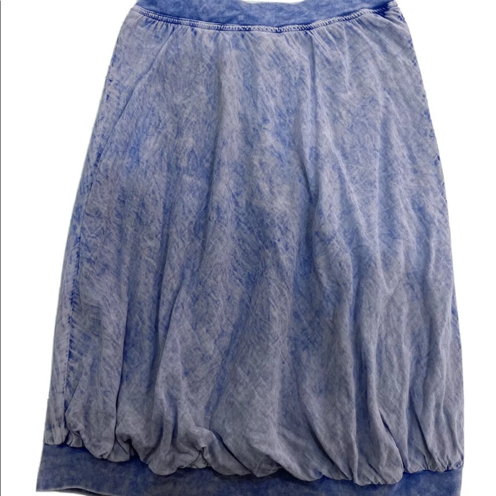 Hard tail Knee Length Woman’s Size S bubble Skirt
